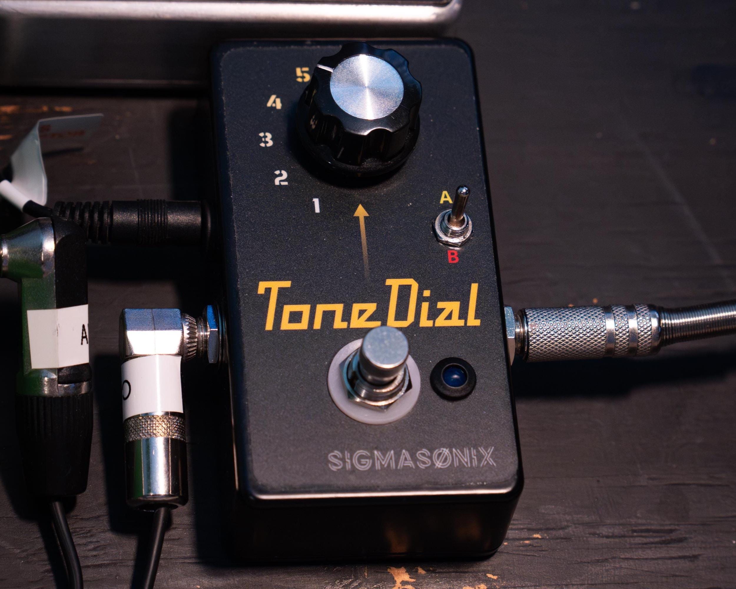 Tone Dial — 12-Position Passive Tone Selector Pedal